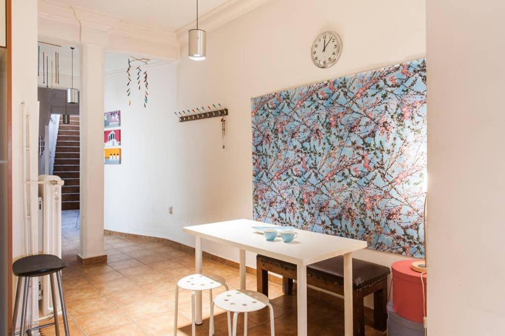 Mid Century 3 Bdr City Centre Townhouse Atenas Exterior foto
